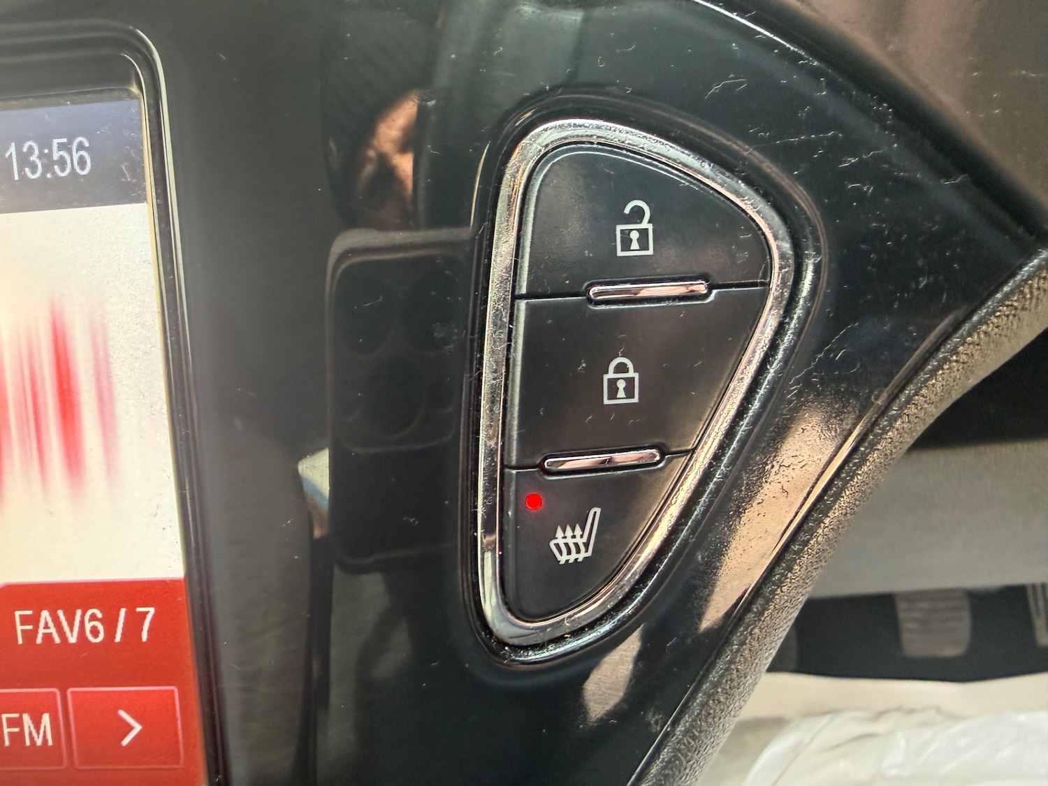 Used Vauxhall Corsa 2015 for sale - 77581453: Photo 18