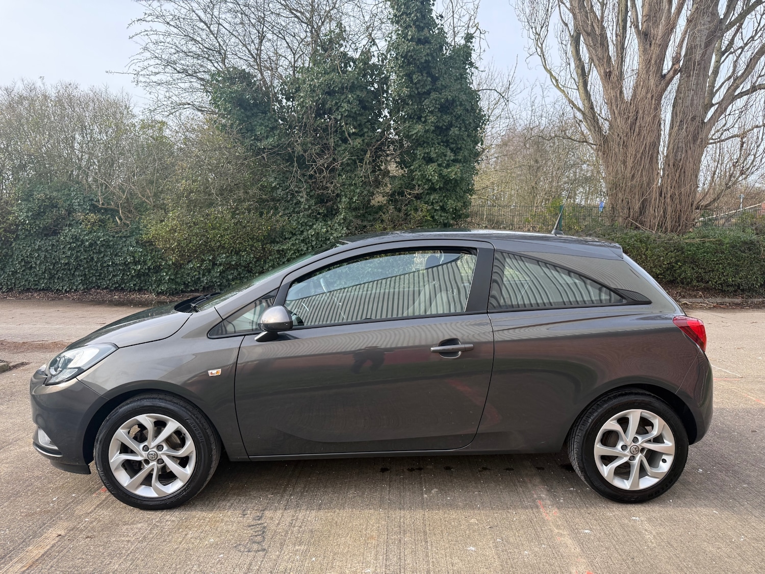 Used Vauxhall Corsa 2015 for sale - 77581453: Photo 5
