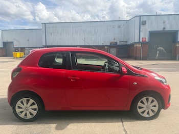 Used Peugeot 108 2016 for sale - 79423489: Photo