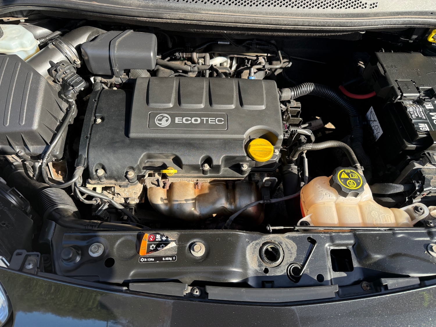 Used Vauxhall ADAM 2015 for sale - 77873670: Photo 22