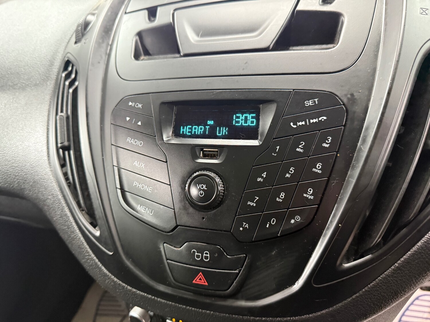 Used Ford Transit Courier 2018 for sale - 78043156: Photo 13