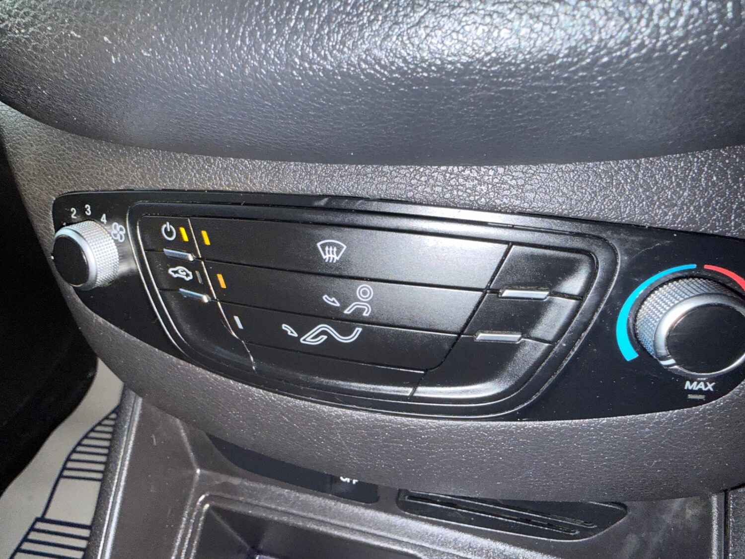 Used Ford Transit Courier 2018 for sale - 78043156: Photo 14