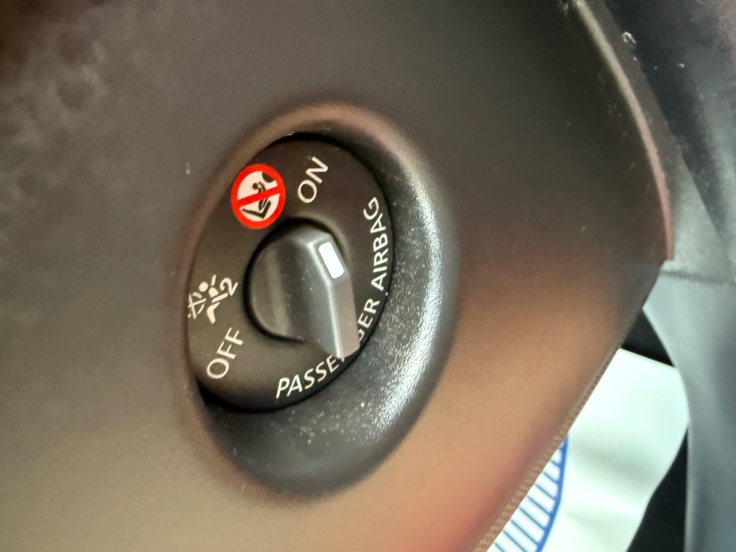 Used Renault Clio 2014 for sale - 76897160: Photo 12