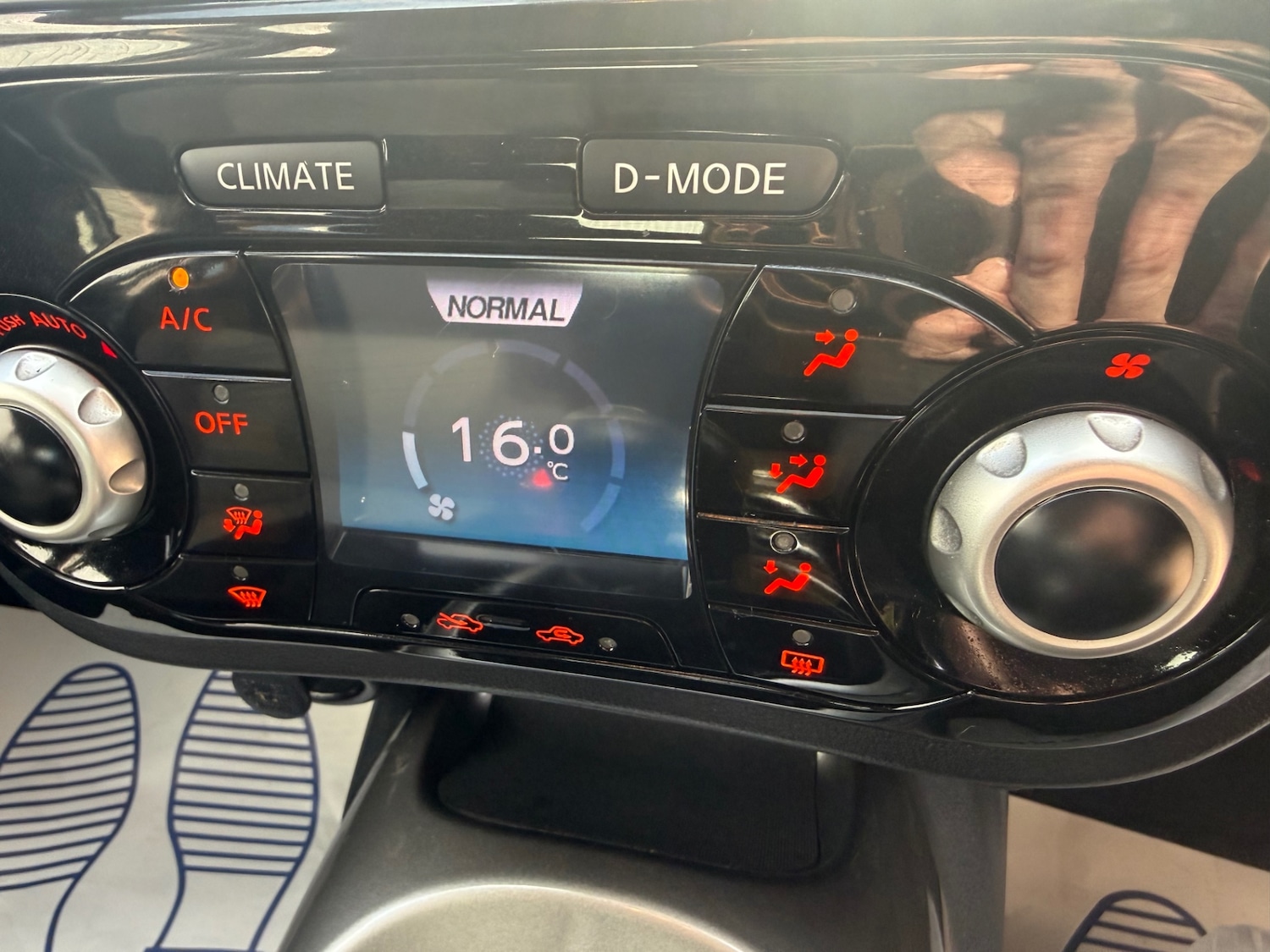 Used Nissan Juke 2013 for sale - 78155592: Photo 15