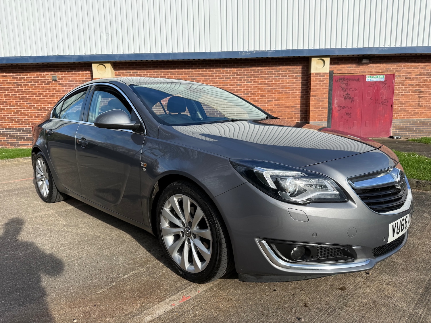 Used Vauxhall Insignia 2016 for sale - 77721706: Photo 1
