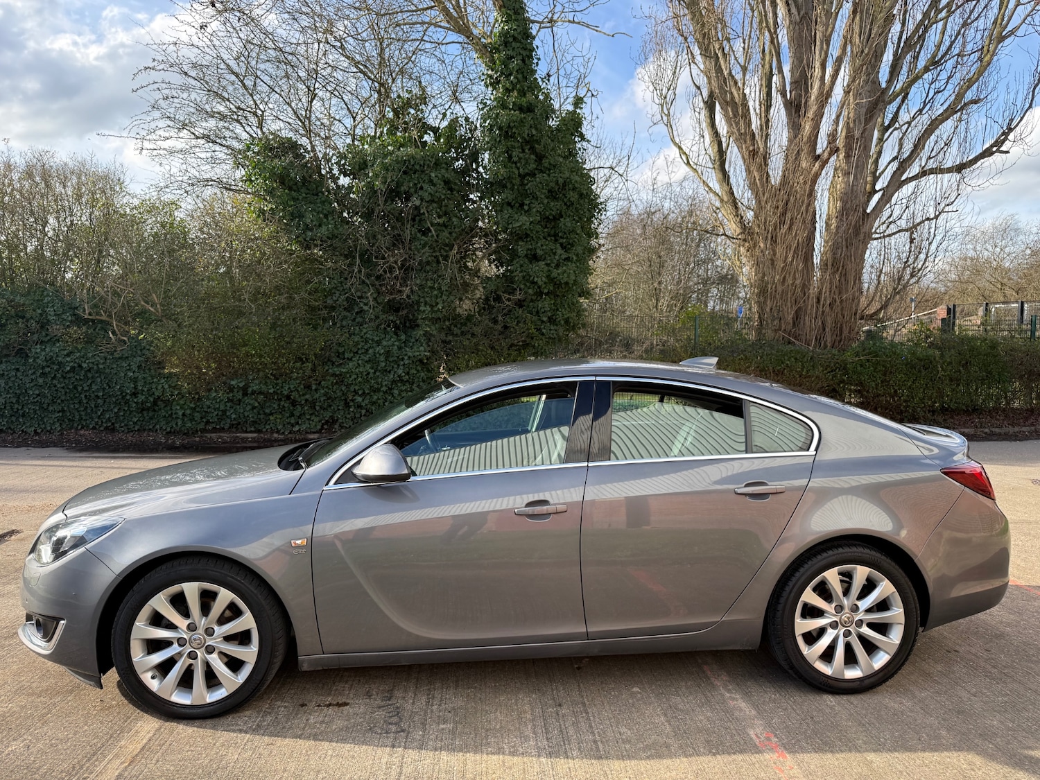 Used Vauxhall Insignia 2016 for sale - 77721706: Photo 5
