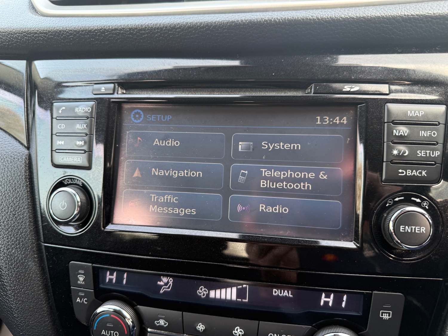 Used Nissan Qashqai 2015 for sale - 77763052: Photo 22