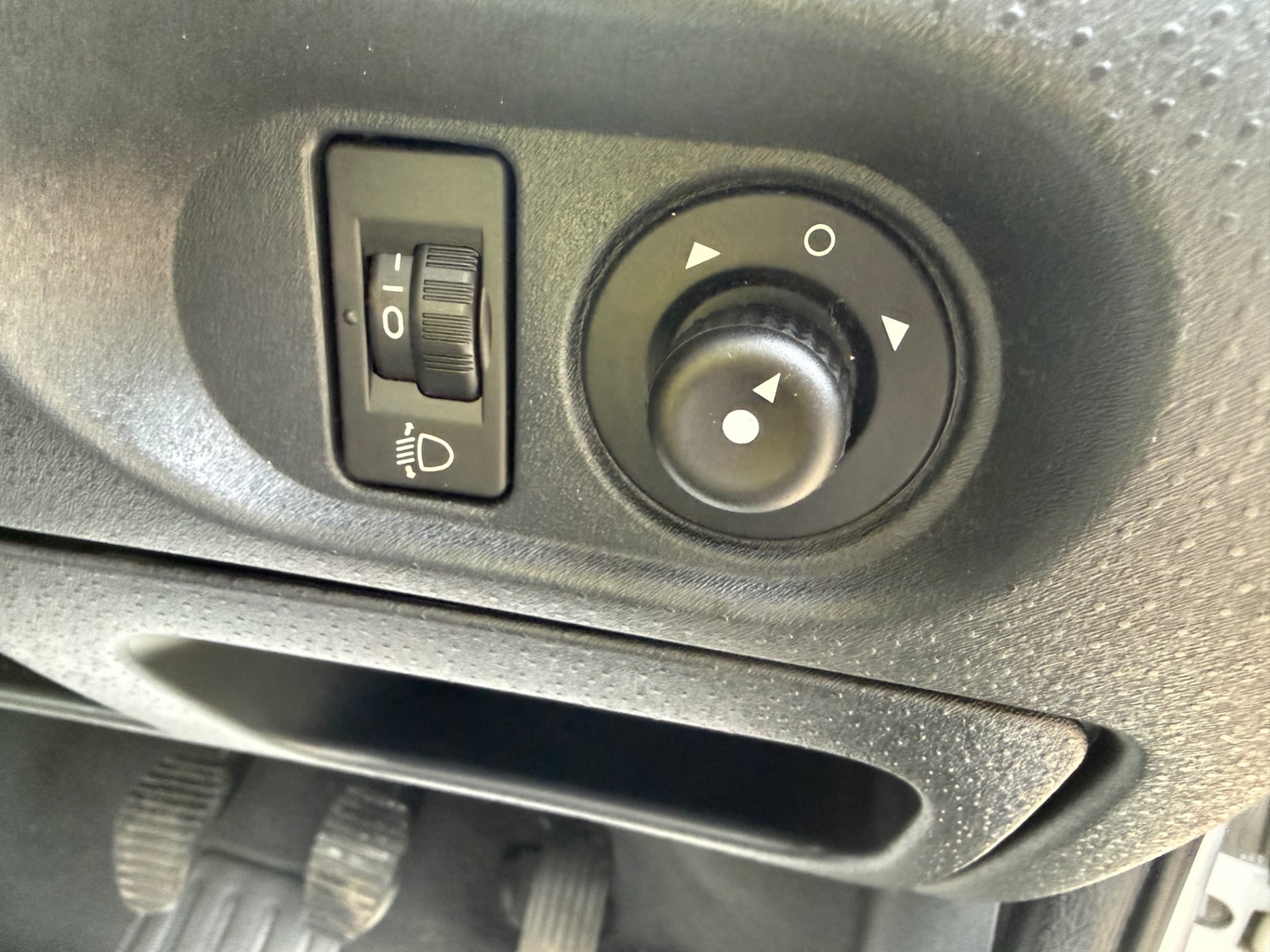 Used Citroen C3 Pluriel 2008 for sale - 77311521: Photo 11