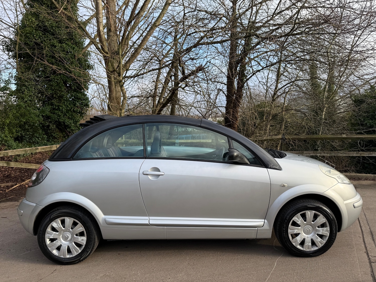 Used Citroen C3 Pluriel 2008 for sale - 77311521: Photo 2