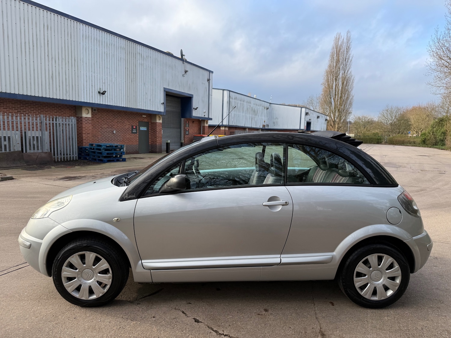 Used Citroen C3 Pluriel 2008 for sale - 77311521: Photo 5