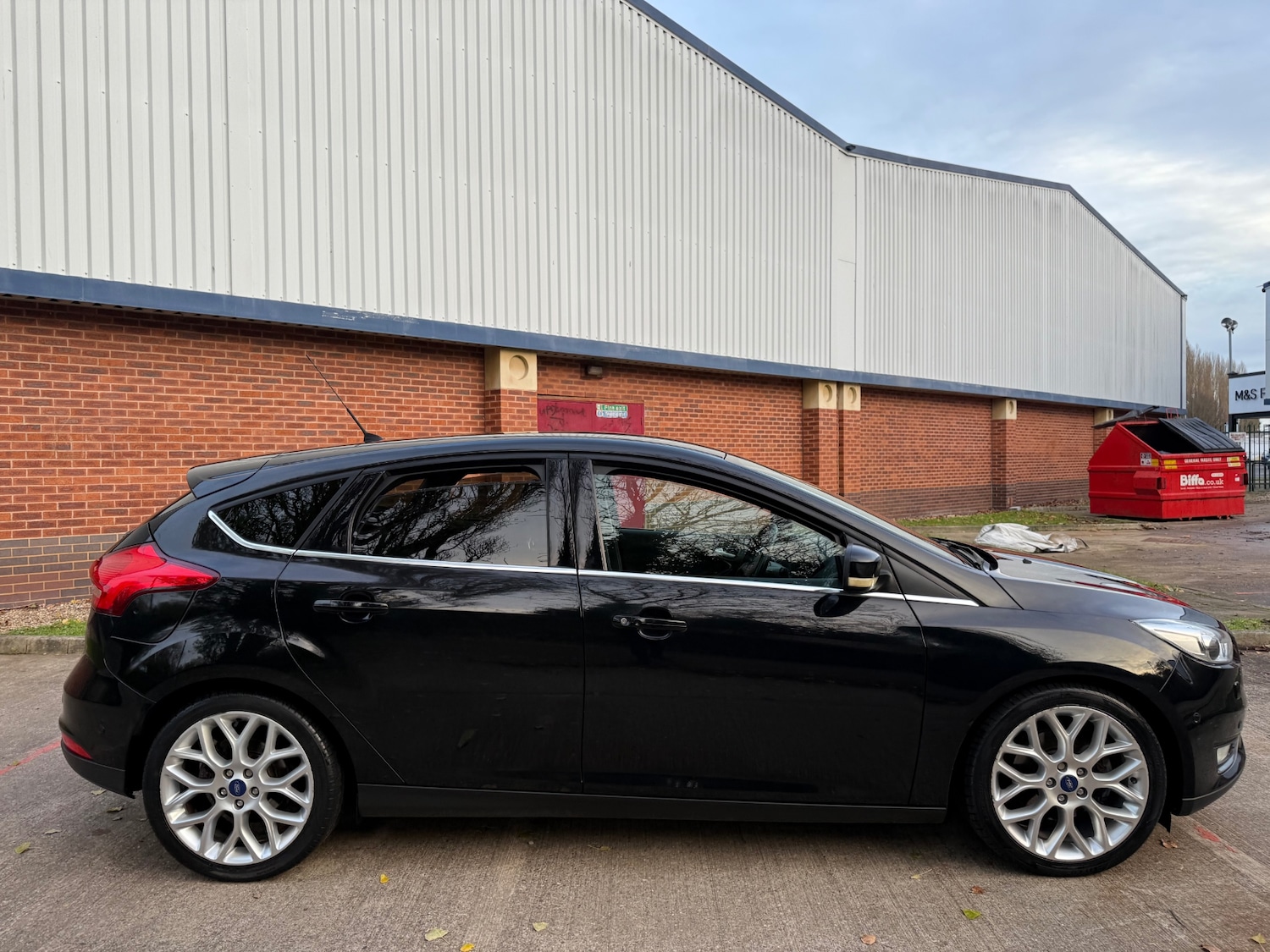 Used Ford Focus 2014 for sale - 76710040: Photo 2