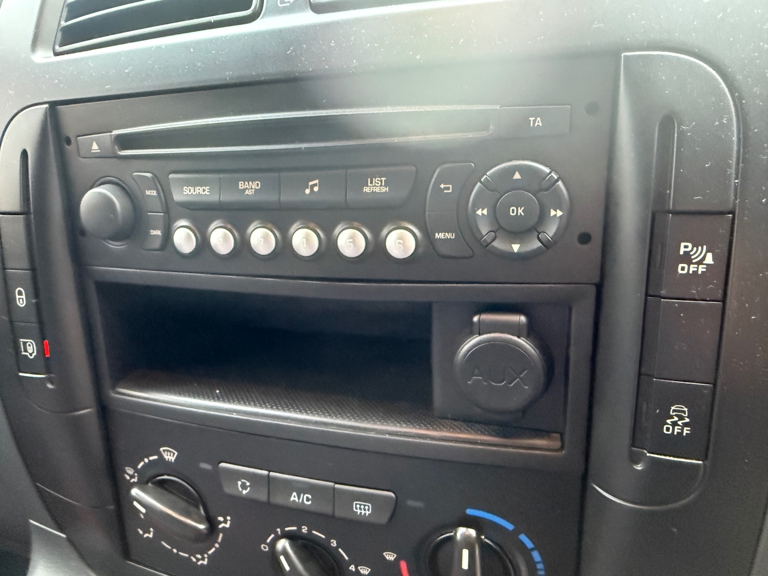 Used Citroen Dispatch 2015 for sale - 77732893: Photo 17