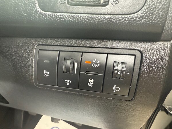 Used Kia Venga 2014 for sale - 76198752: Photo 12
