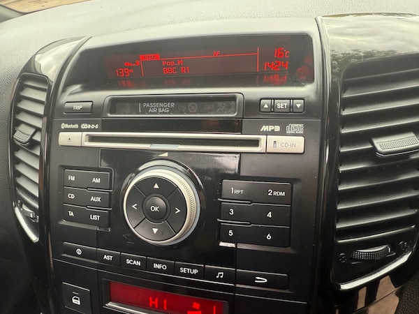 Used Kia Venga 2014 for sale - 76198752: Photo 17