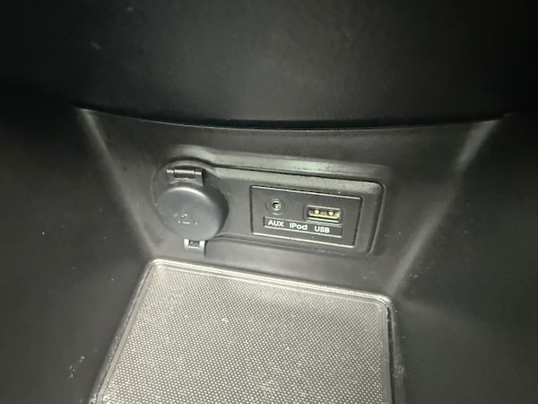 Used Kia Venga 2014 for sale - 76198752: Photo 19