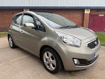 2014 (14) - 1.6 CRDi EcoDynamics 3 5dr