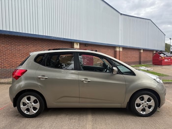 Used Kia Venga 2014 for sale - 76198752: Photo 2