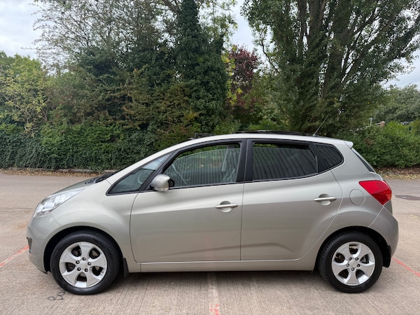 Used Kia Venga 2014 for sale - 76198752: Photo 5