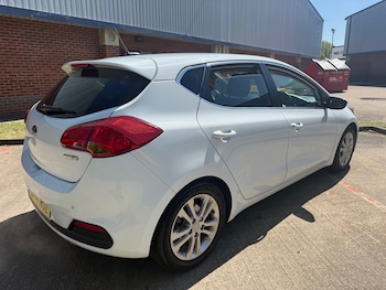 Used Kia Ceed 2014 for sale - 78359159: Photo