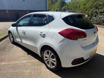 Used Kia Ceed 2014 for sale - 78359159: Photo
