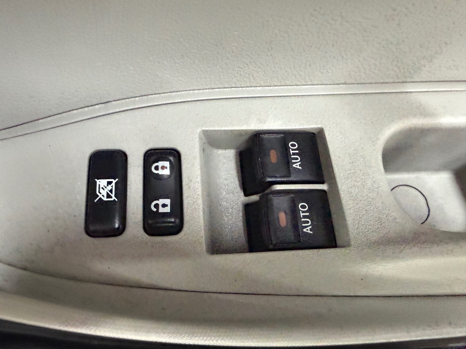 Used Toyota IQ 2013 for sale - 77546114: Photo 10