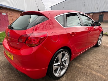 Used Vauxhall Astra 2016 for sale - 77420709: Photo