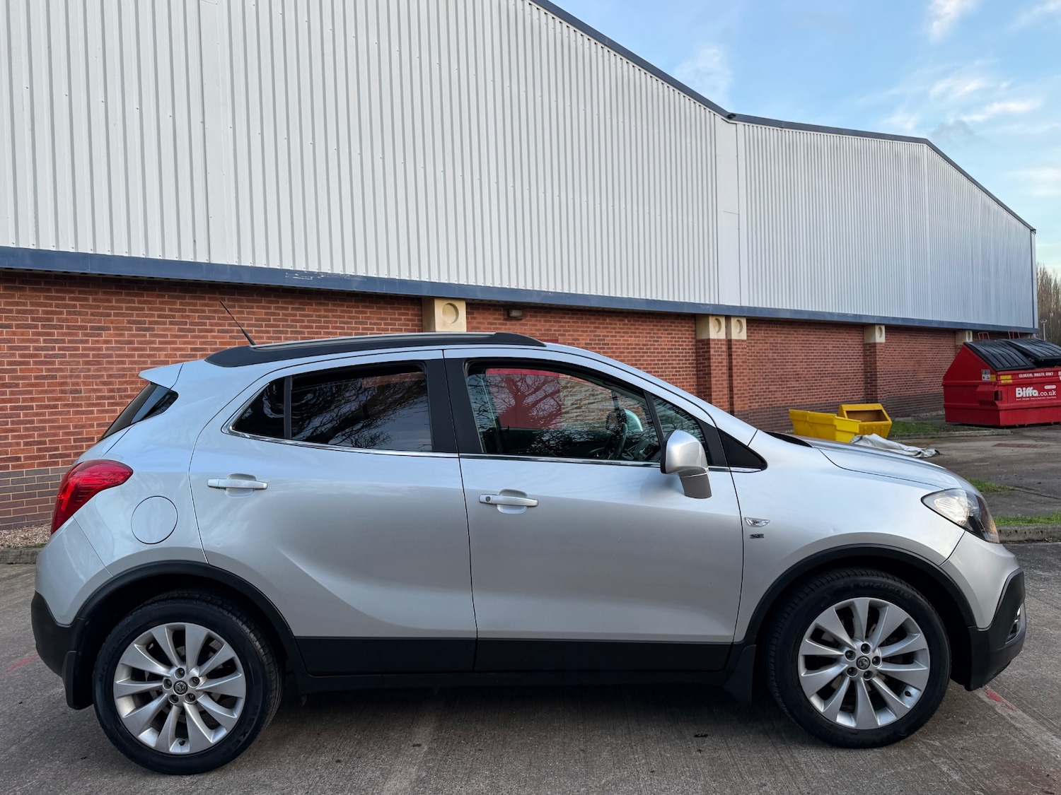 Used Vauxhall Mokka 2015 for sale - 77264585: Photo 2