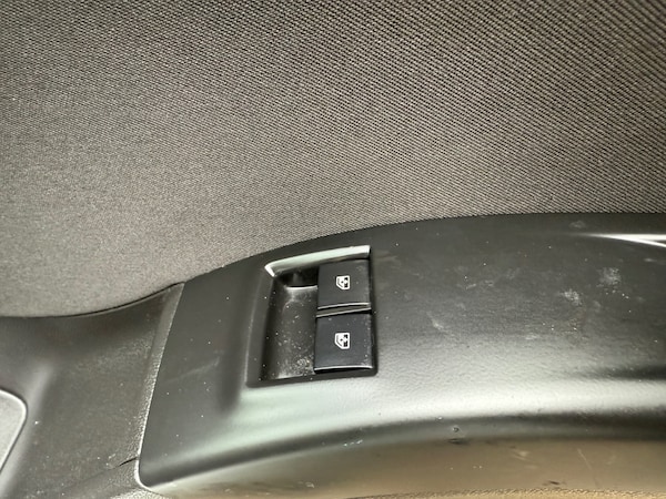 Used Vauxhall Meriva 2015 for sale - 76232681: Photo 11