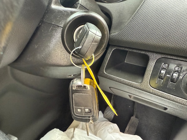 Used Vauxhall Meriva 2015 for sale - 76232681: Photo 14