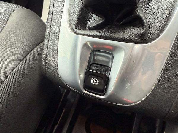 Used Vauxhall Meriva 2015 for sale - 76232681: Photo 19