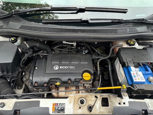Used Vauxhall Meriva 2015 for sale - 76232681: Photo 21
