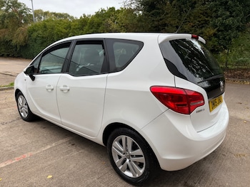 Used Vauxhall Meriva 2015 for sale - 76232681: Photo 4