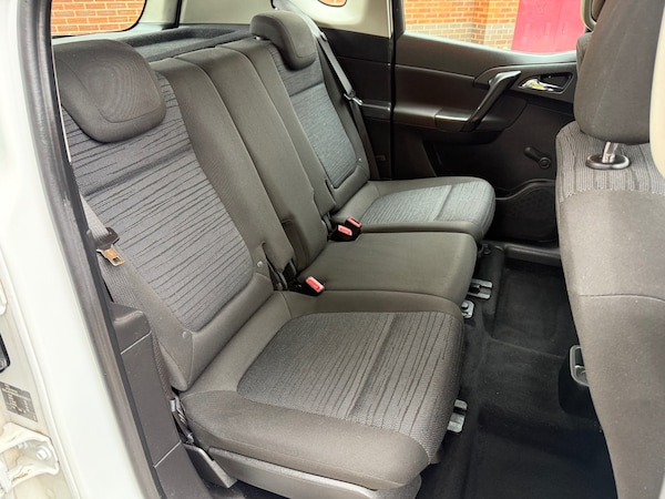 Used Vauxhall Meriva 2015 for sale - 76232681: Photo 9