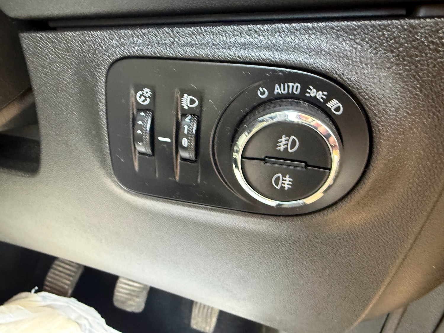 Used Vauxhall Corsa 2017 for sale - 76963620: Photo 11