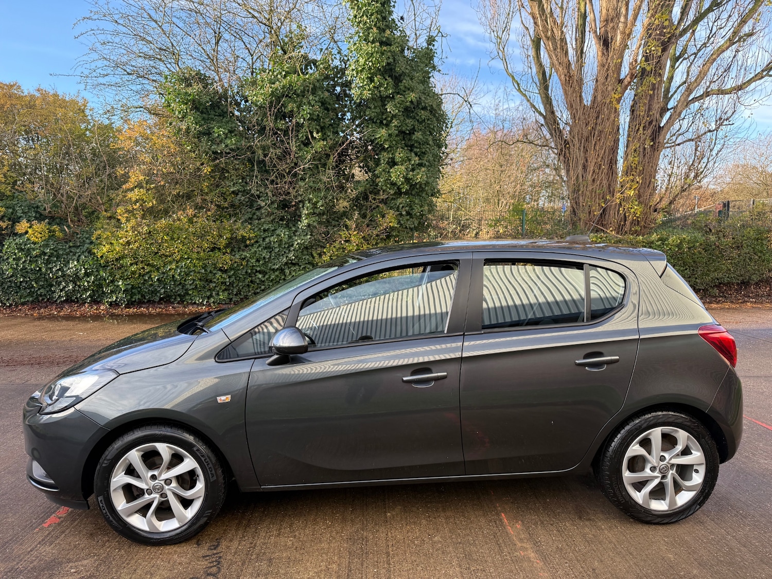 Used Vauxhall Corsa 2017 for sale - 76963620: Photo 5
