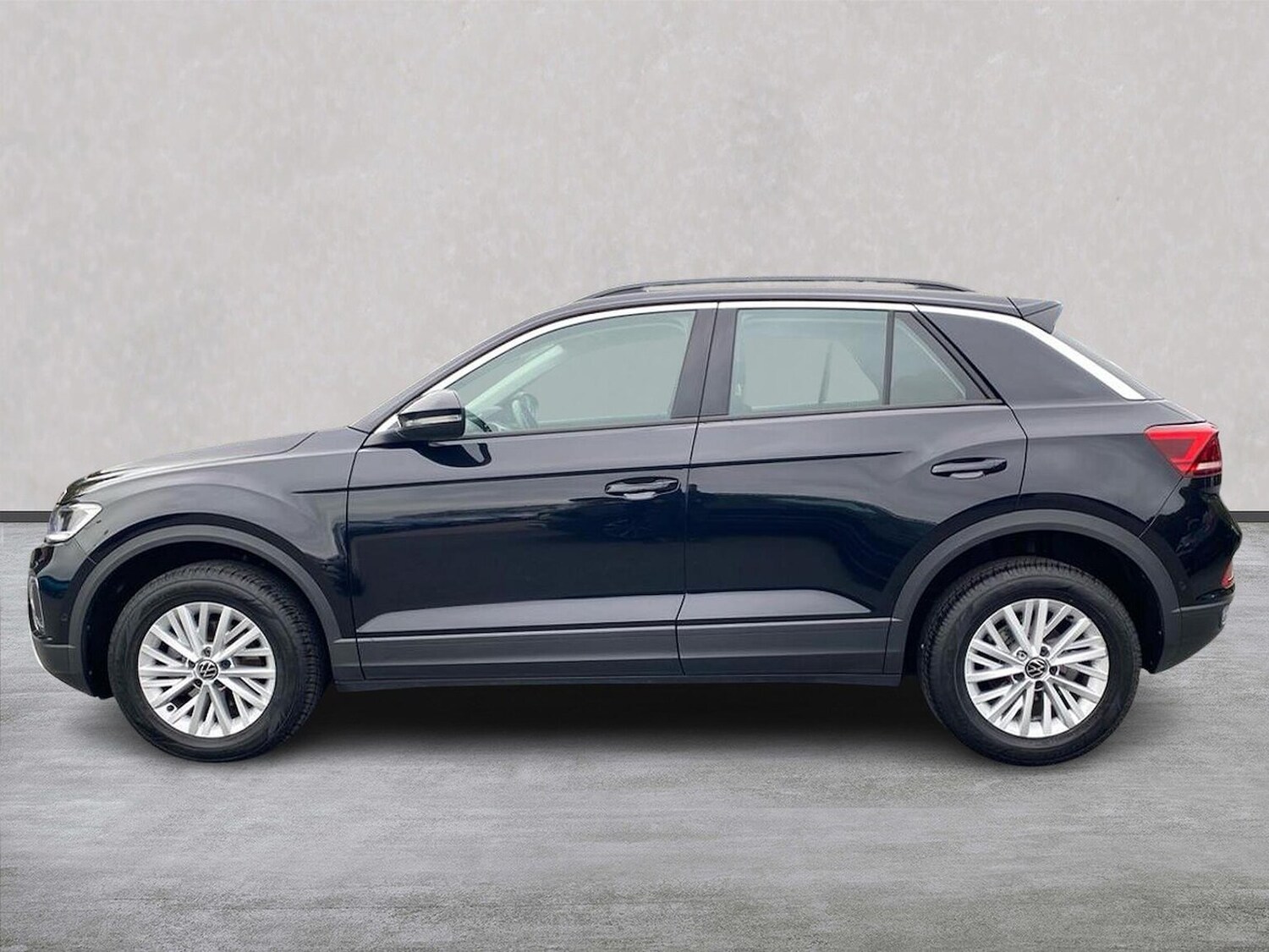 Used Volkswagen T-Roc 2025 for sale - 75956176: Photo 19