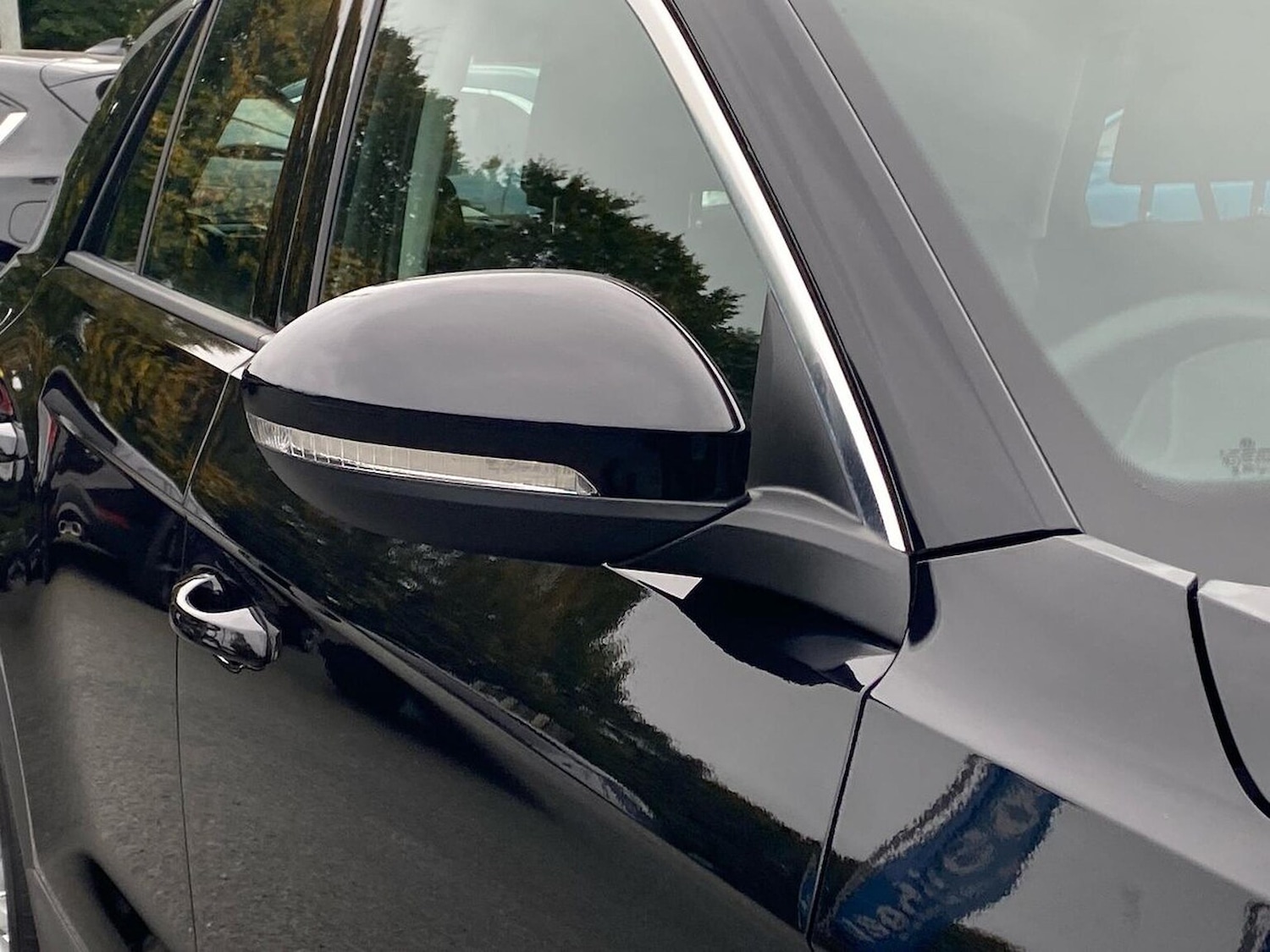 Used Volkswagen T-Roc 2025 for sale - 75956176: Photo 31