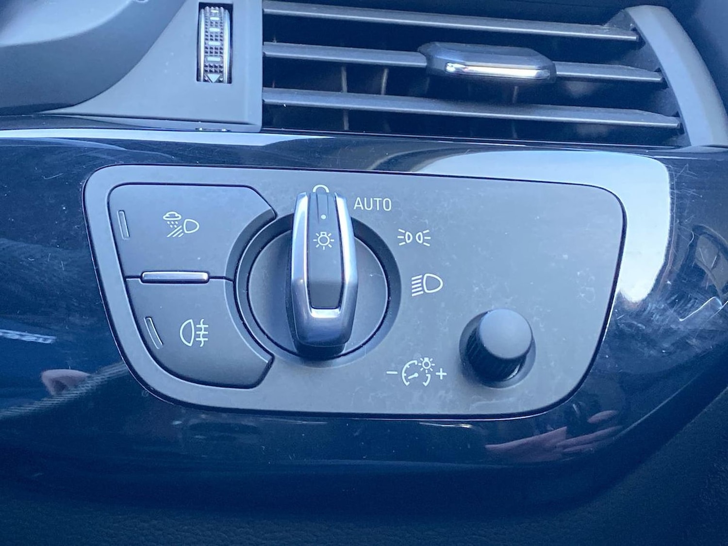 Used Audi A4 2018 for sale - 76407453: Photo 24