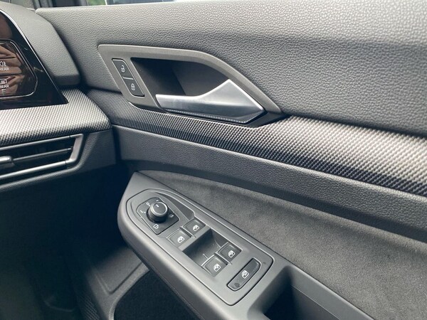 Used Volkswagen Golf 2025 for sale - 75437589: Photo 21