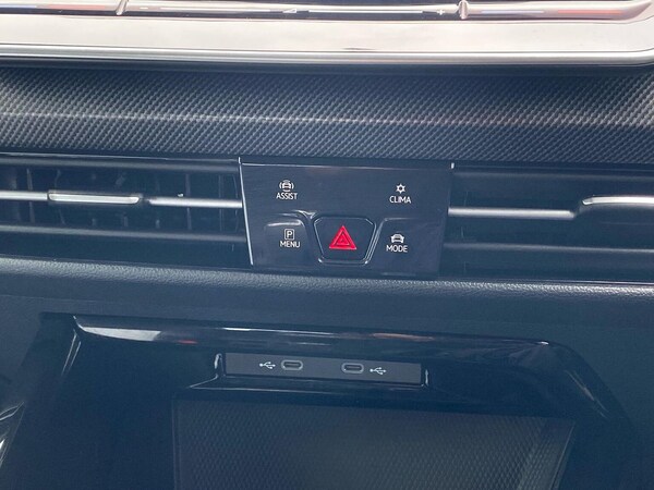 Used Volkswagen Golf 2025 for sale - 75437589: Photo 22