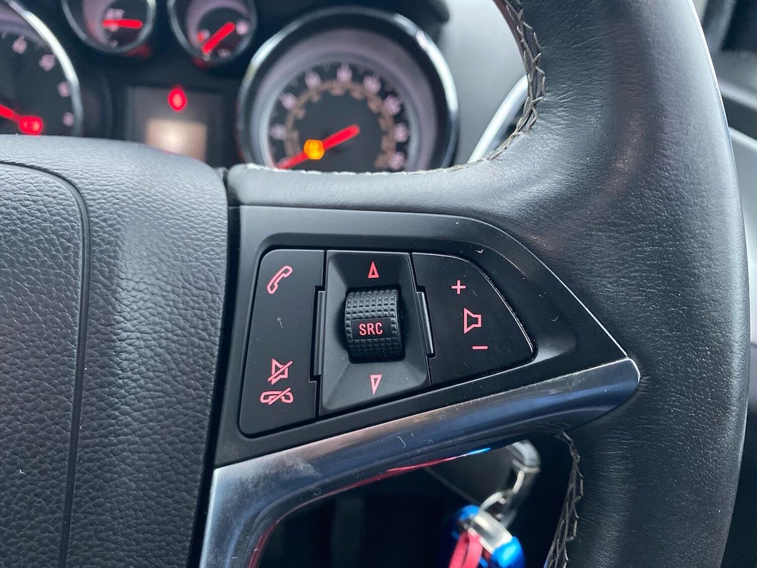 Used Vauxhall Mokka 2015 for sale - 76541804: Photo 24