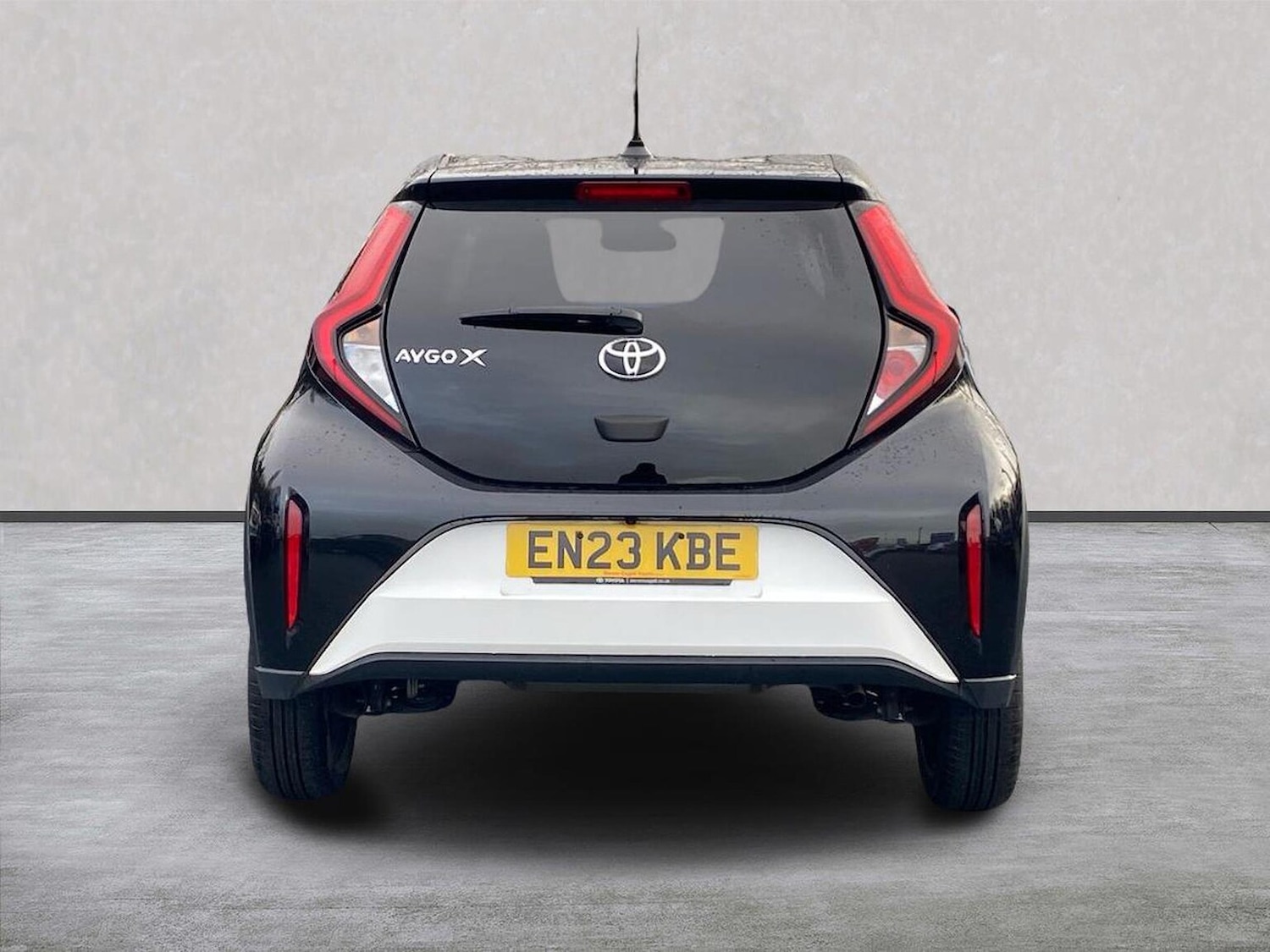 Used Toyota Aygo X 2023 for sale - 77024259: Photo 4