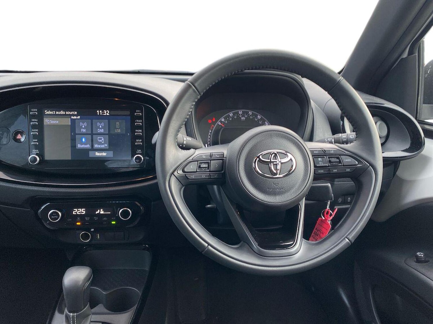 Used Toyota Aygo X 2023 for sale - 77024259: Photo 9