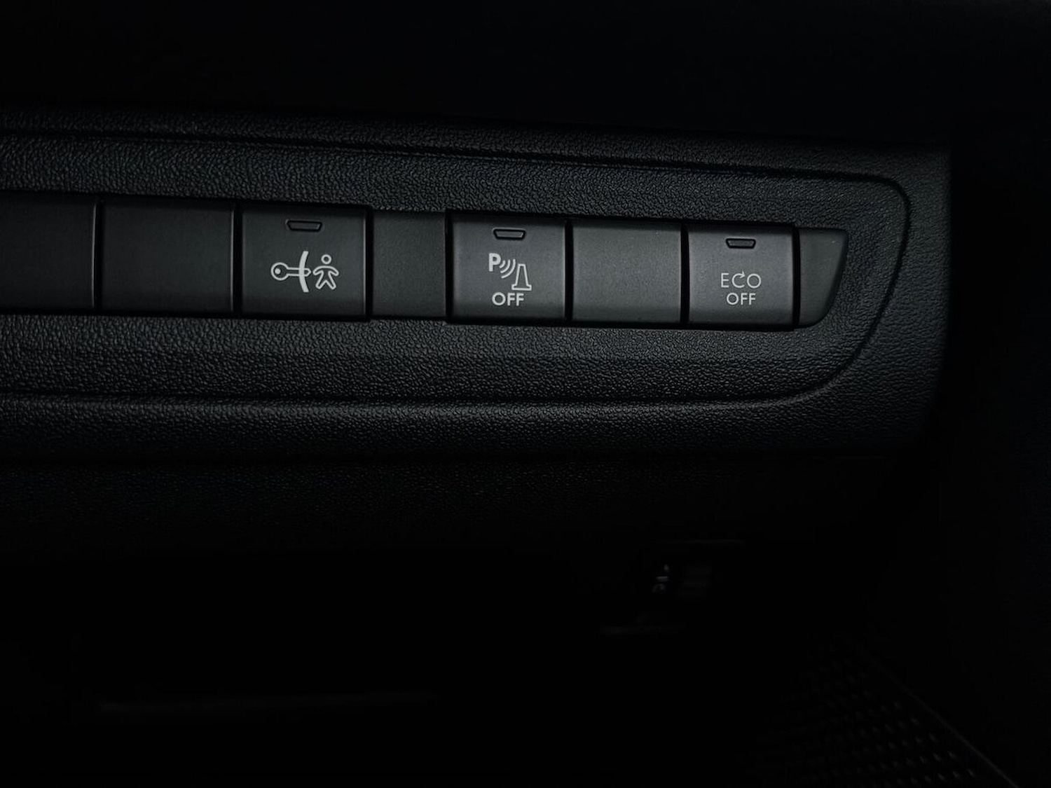 Used Peugeot 208 2019 for sale - 76879682: Photo 22