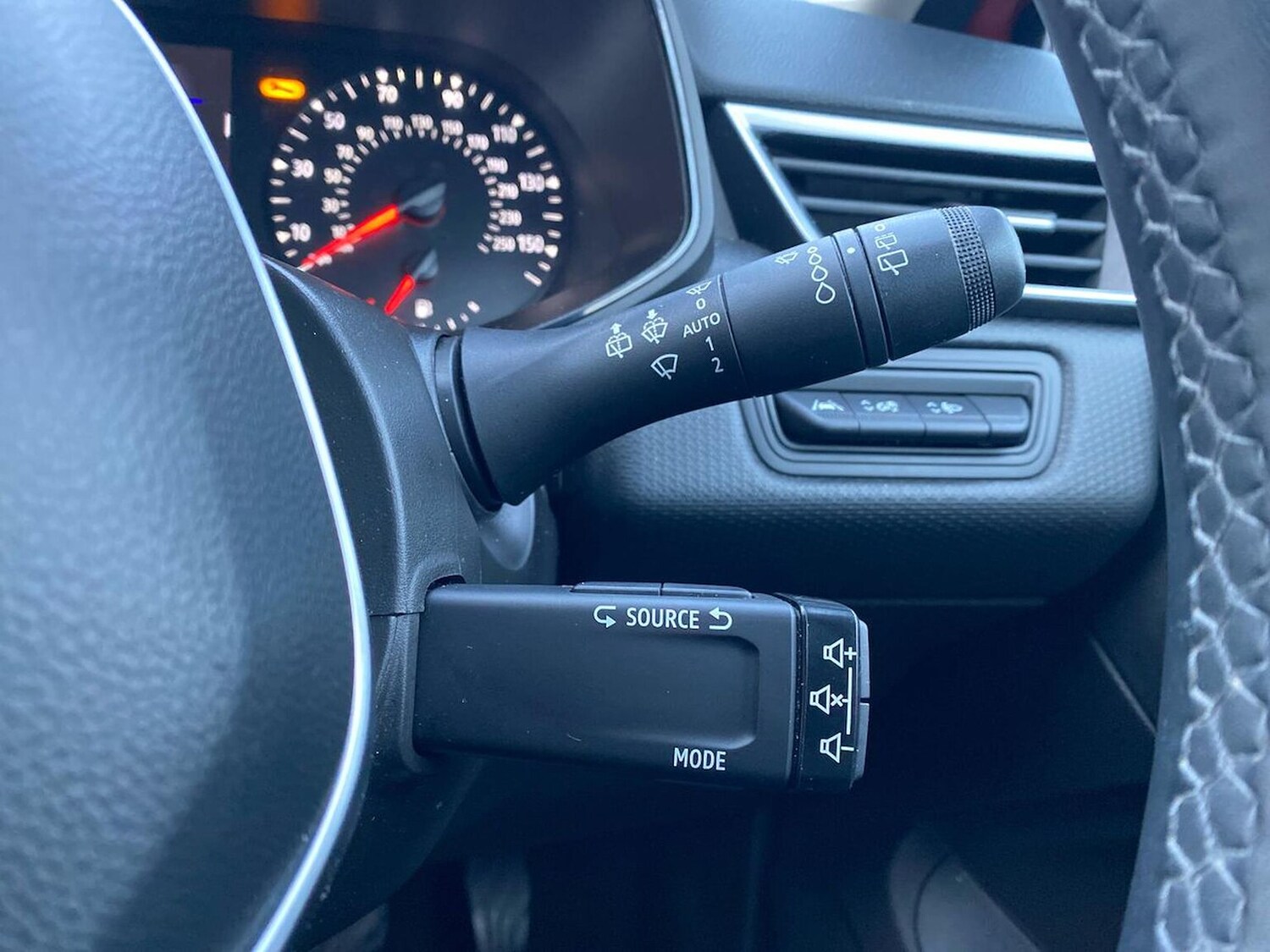 Used Renault Clio 2022 for sale - 77689542: Photo 28