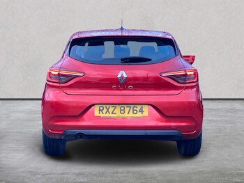 Used Renault Clio 2022 for sale - 77689542: Photo