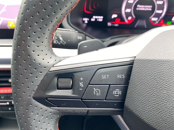 Used SEAT Ibiza 2024 for sale - 75437925: Photo 27