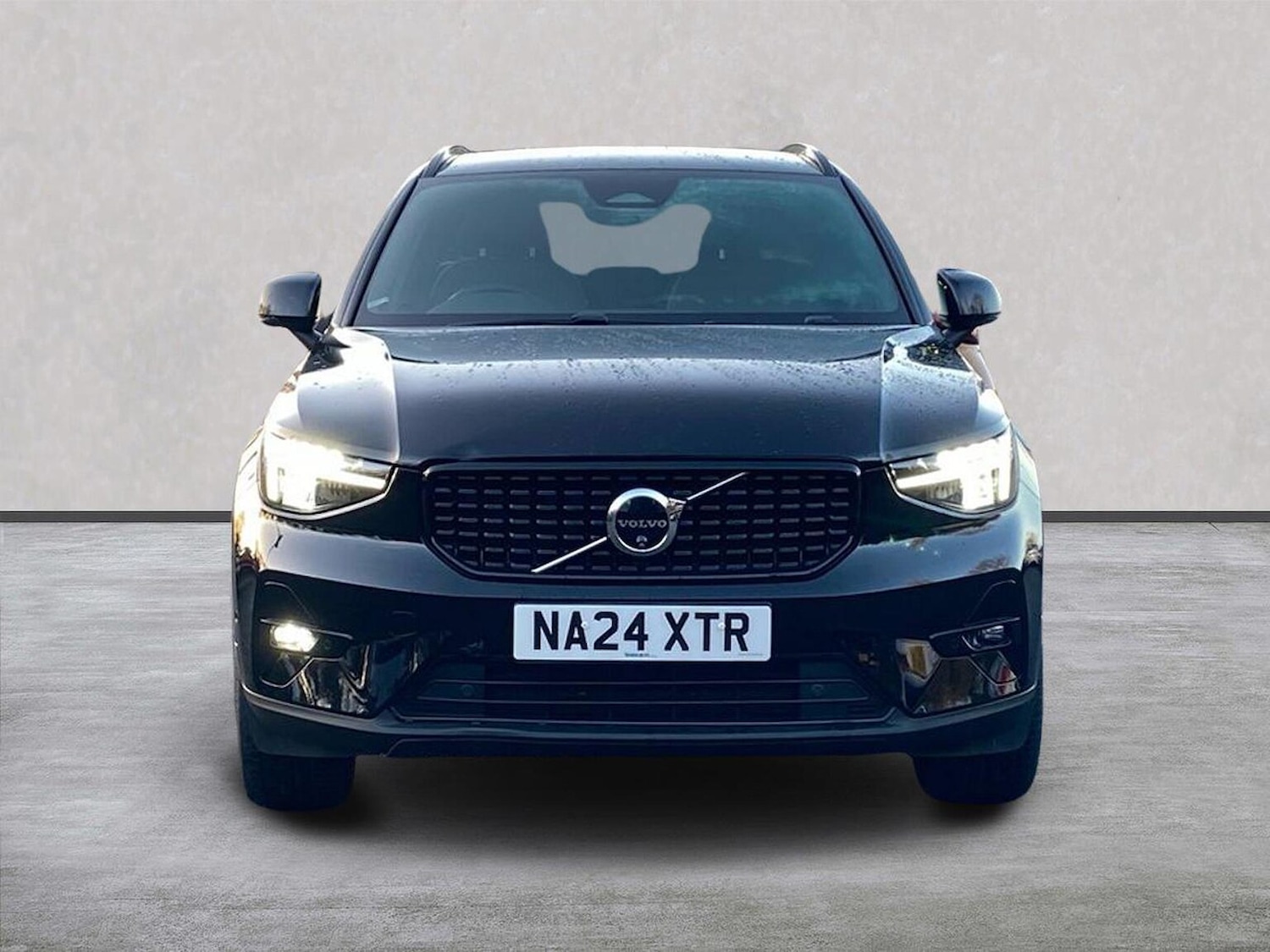 Used Volvo XC40 2024 for sale - 77488944: Photo 5