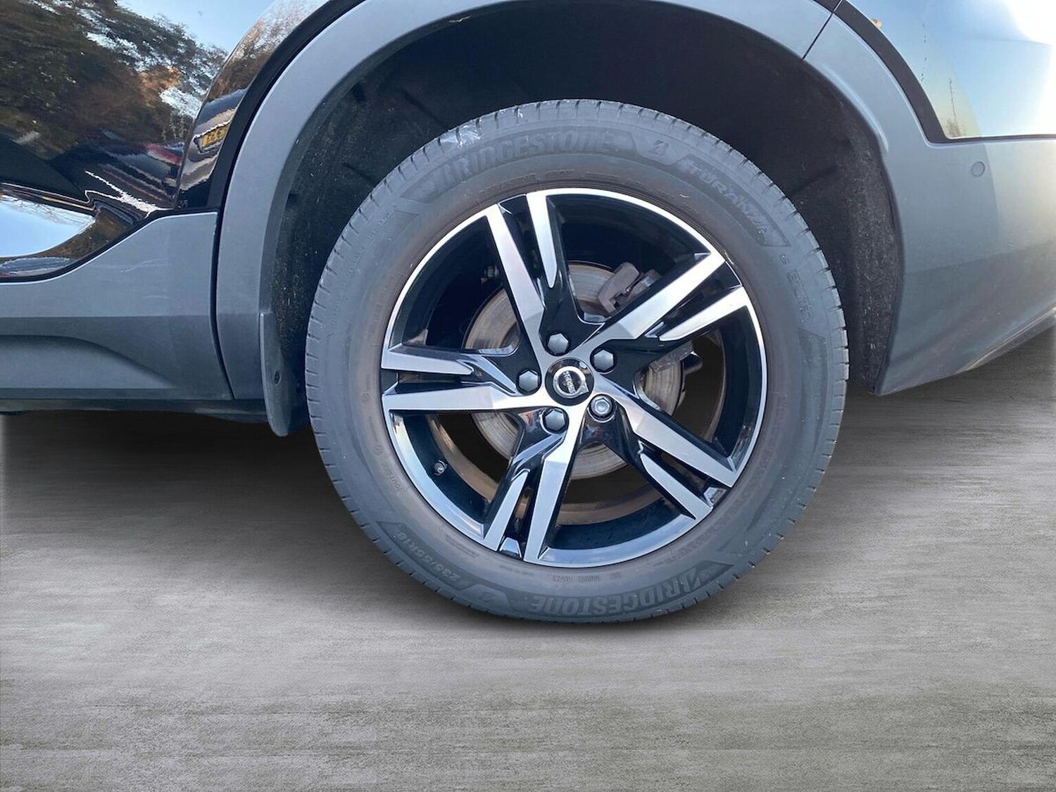 Used Volvo XC40 2024 for sale - 77488944: Photo 6