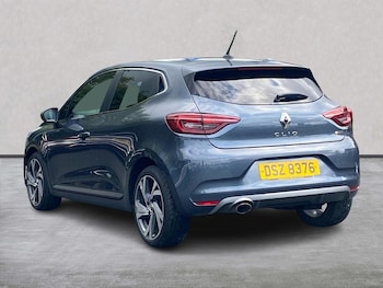 Used Renault Clio 2019 for sale - 75437724: Photo